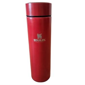 Stanley Stainless Steel Vacuum Insulated  Water Bottle LED Display Touch Screen.